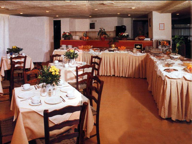 Irini Hotel Iráklio Kültér fotó