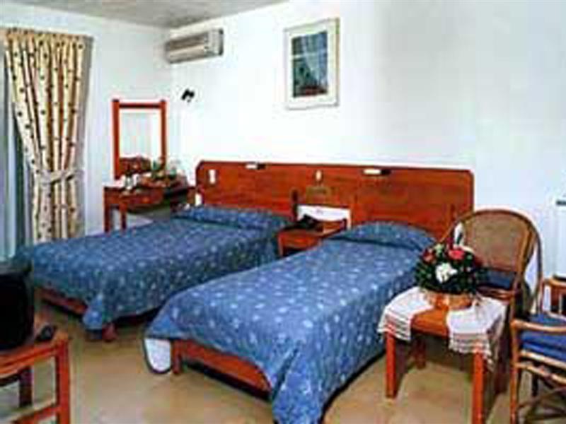 Irini Hotel Iráklio Kültér fotó