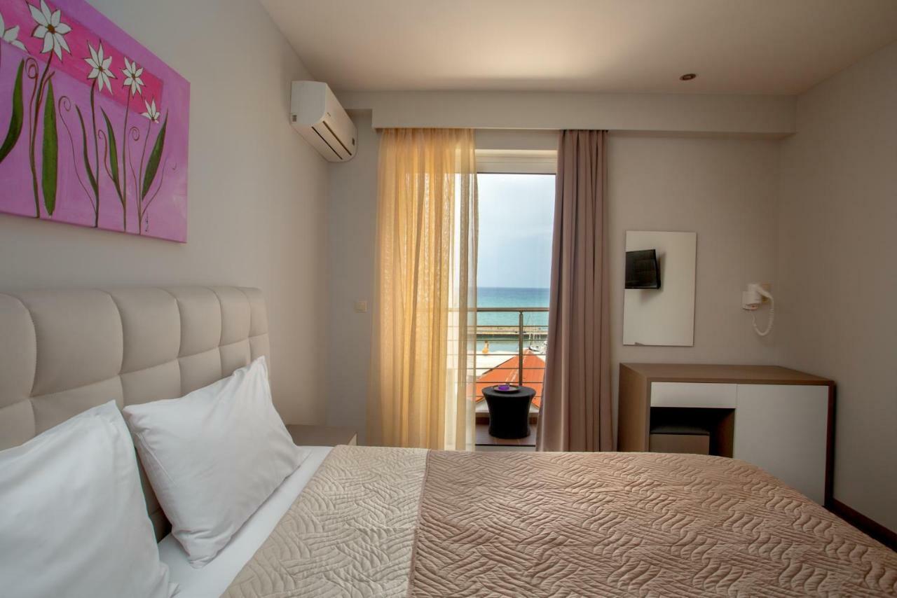 Irini Hotel Iráklio Kültér fotó